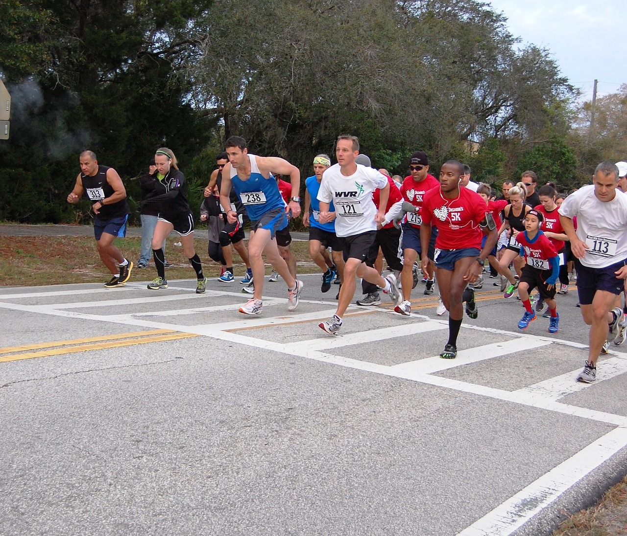 A fun run is a great healthy fundraising activity